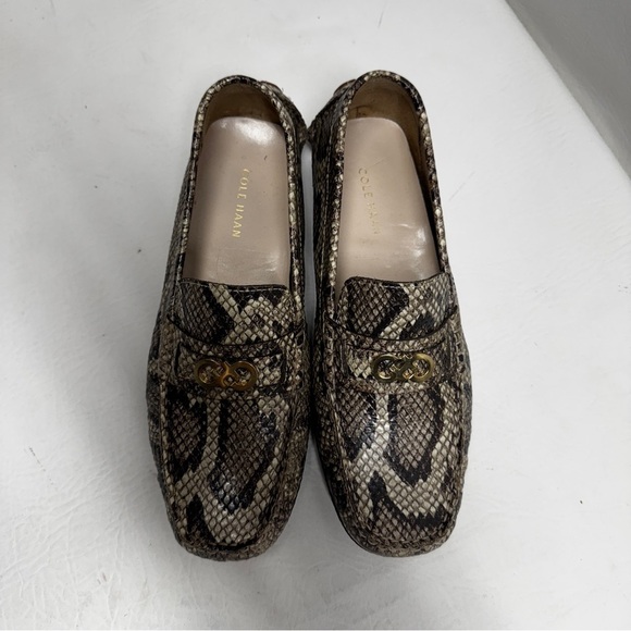 Cole Haan Shelby Moccasin Snake Print Driver Loafer Flats W Sz 8B - Picture 2 of 6